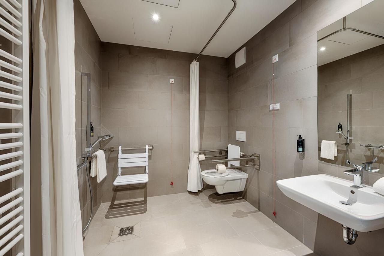 Premier Inn Wolfsburg City Centre Екстер'єр фото