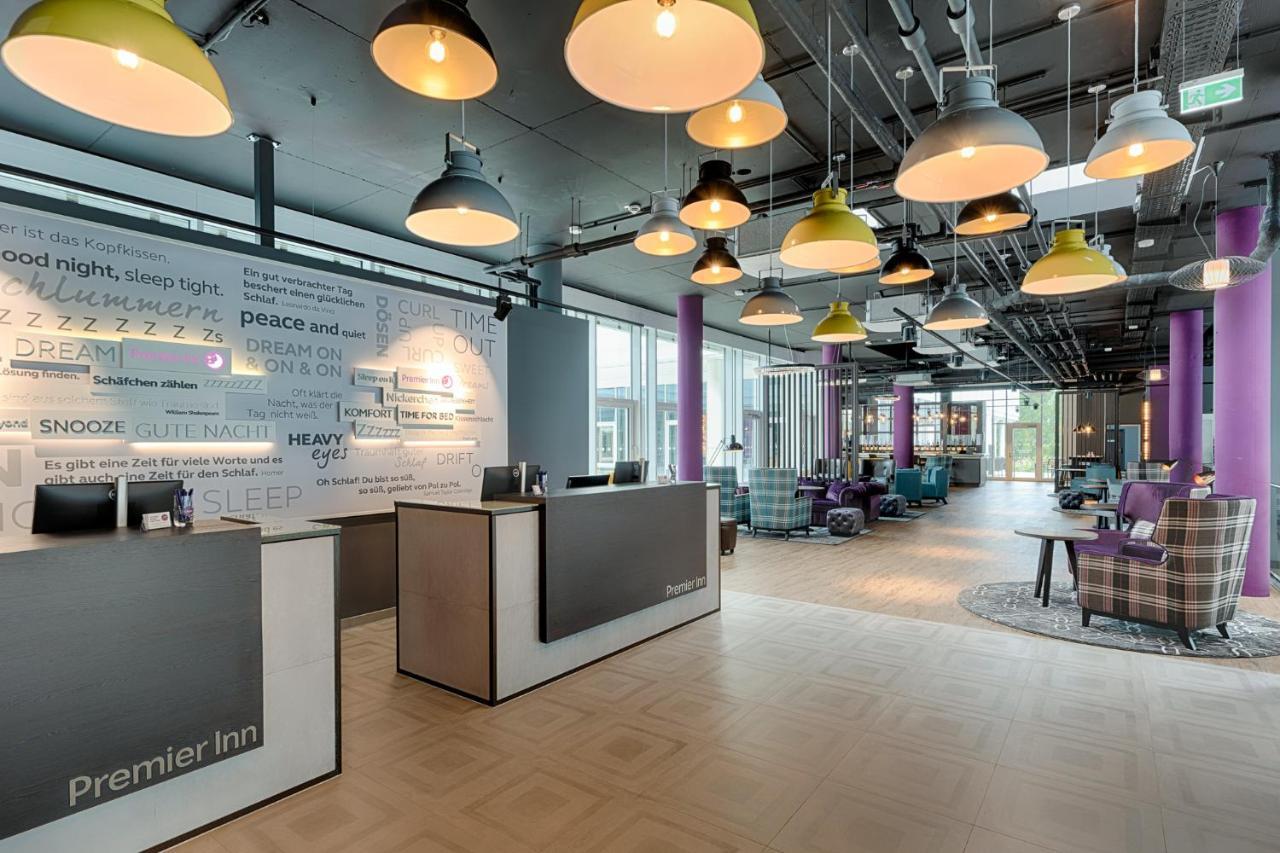 Premier Inn Wolfsburg City Centre Екстер'єр фото